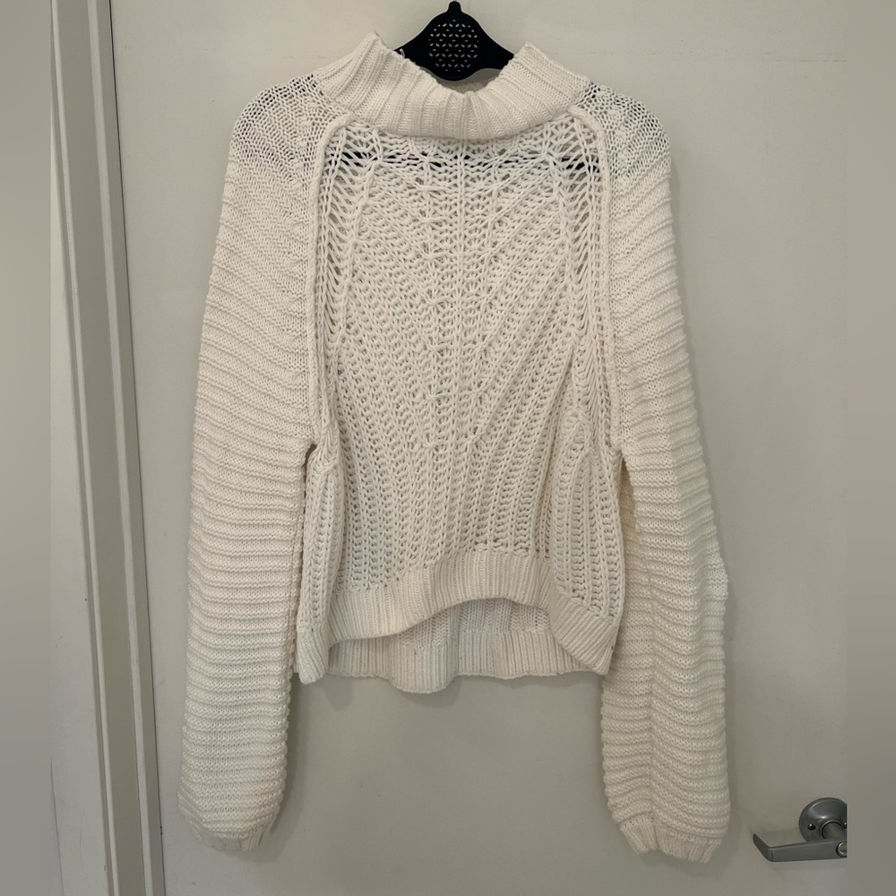 White free people sweater size s